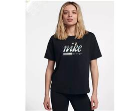 耐克女T恤最新潮流，時尚與運(yùn)動的完美結(jié)合，耐克女T恤最新潮流，時尚與運(yùn)動的完美融合