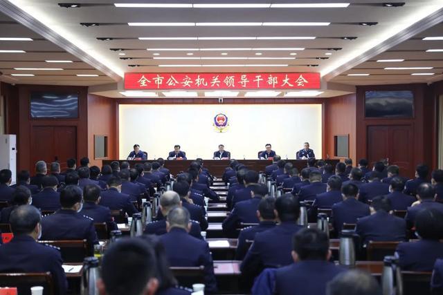 揚州市市公安局最新領(lǐng)導(dǎo)團隊介紹，揚州市市公安局領(lǐng)導(dǎo)團隊介紹
