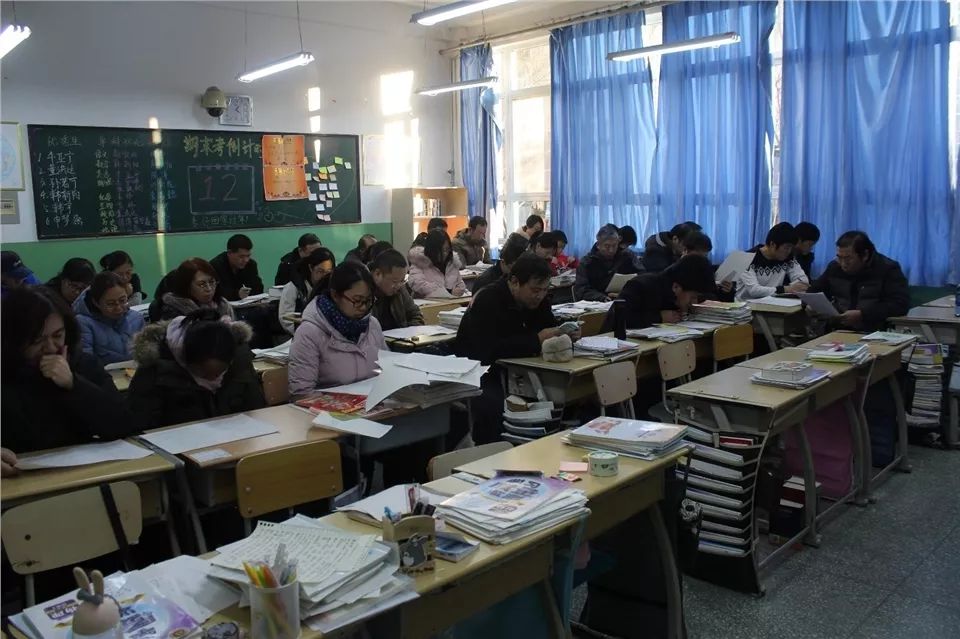 澳門今晚開什么生肖號碼哪幾項(xiàng)誰大,動態(tài)詞語解釋落實(shí)_標(biāo)準(zhǔn)版90.65.32